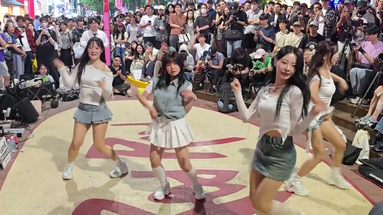 2025.06.14/홍대버스킹/댄스팀 레이디비/Whiplash