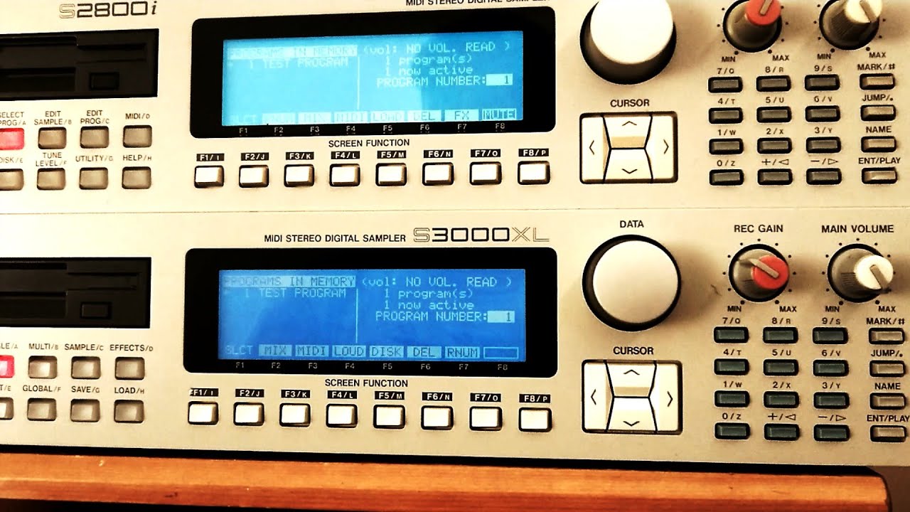 Making jungle/drum and bass on hardware samplers S01E02