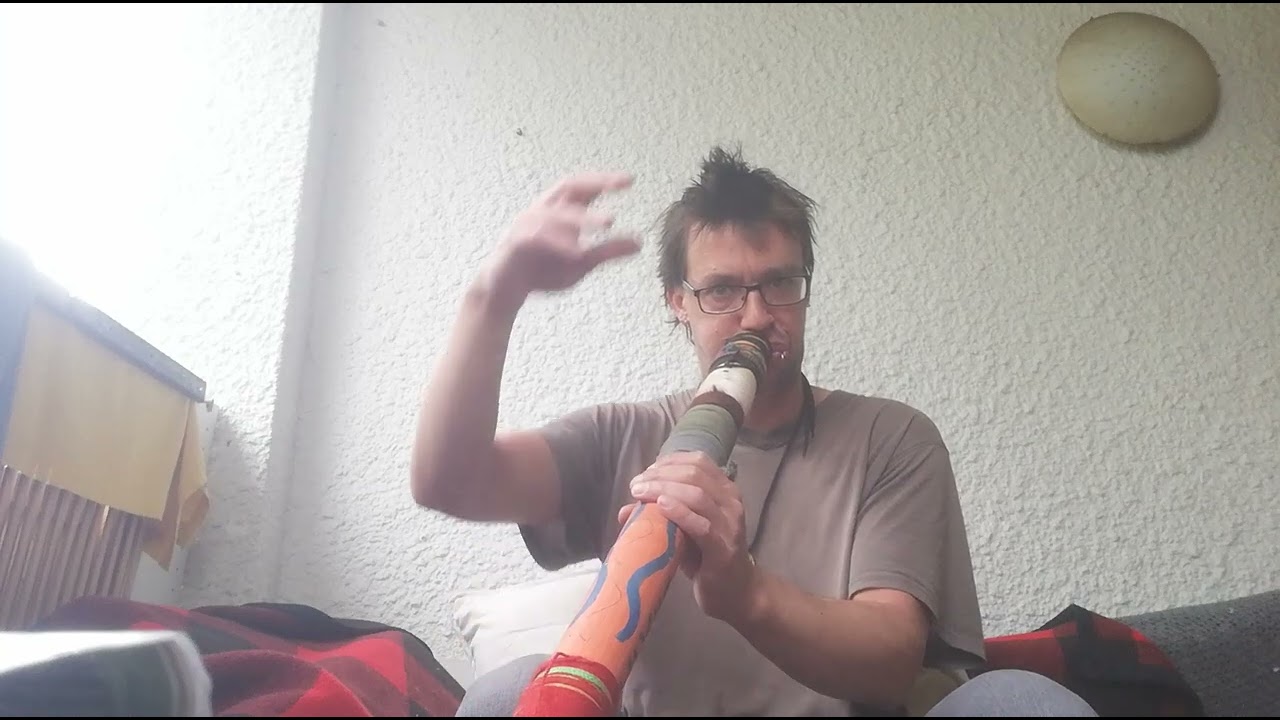 Mischa und Didgeridoo