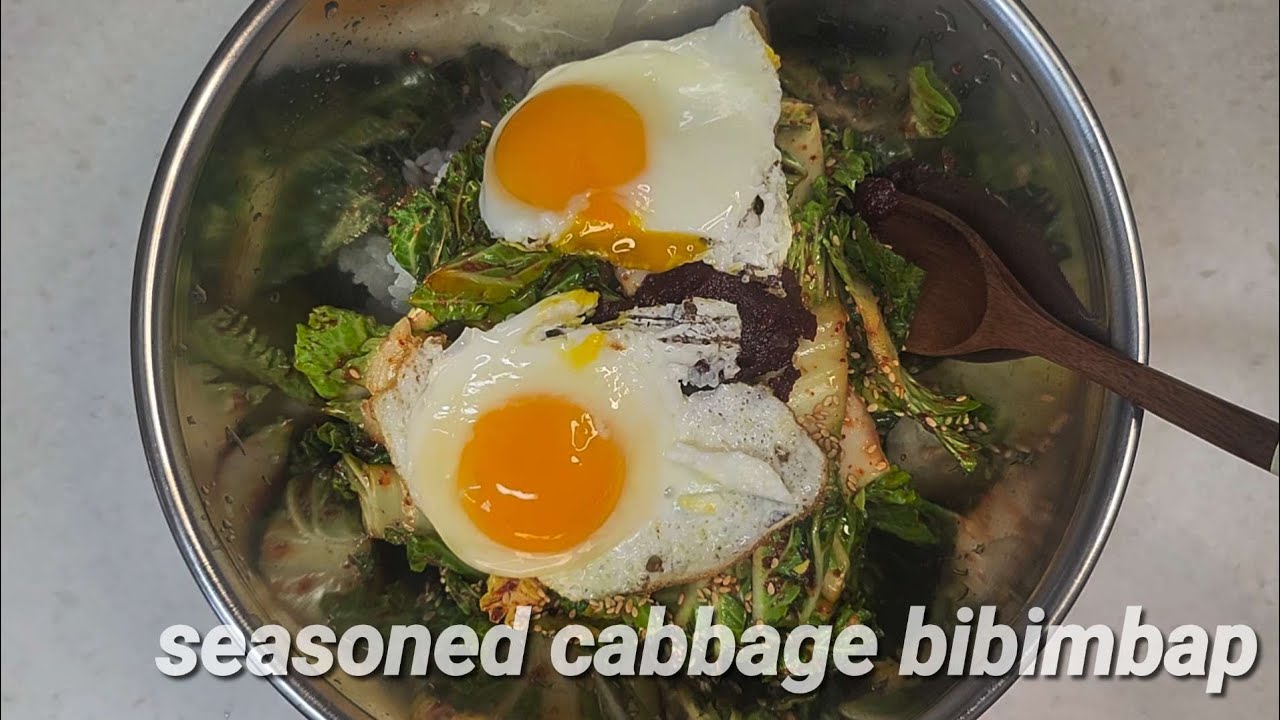 seasoned cabbage bibimbap