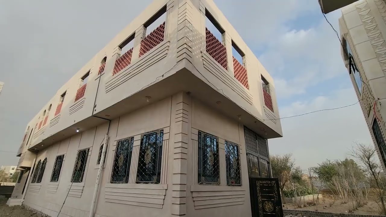 شوف البيت للبيع في صنعاء شارعين 27مليـــون فقط اعلان رقم(905) للتواصل  771677491