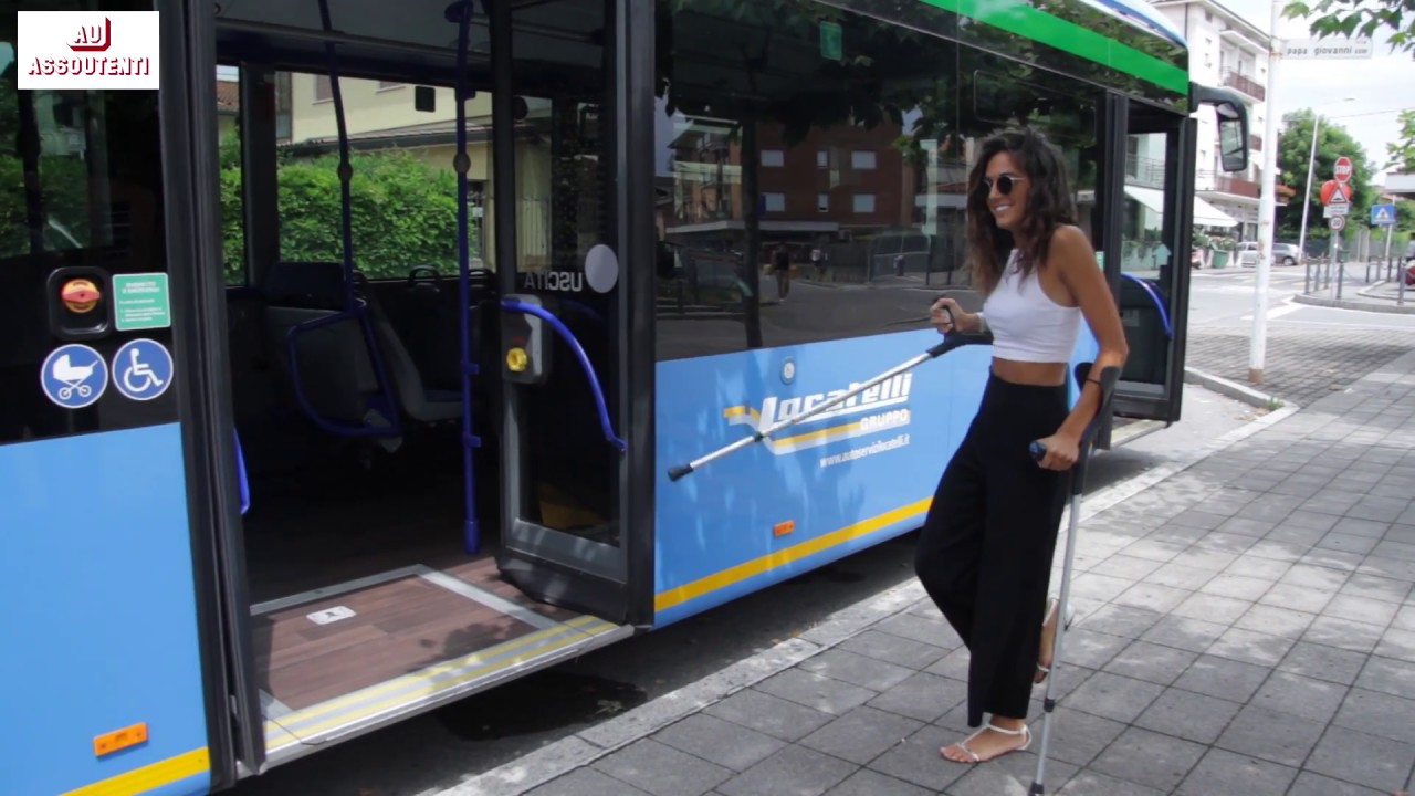 Come usare i mezzi pubblici, tram e bus quando si hanno difficoltà motorie