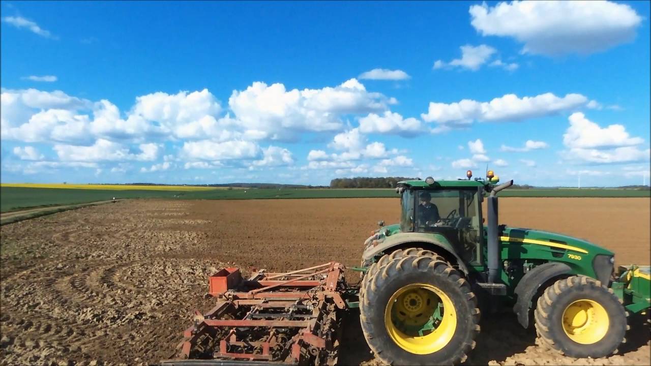 JOHN DEERE 7930 préparation pomme de terre  drone