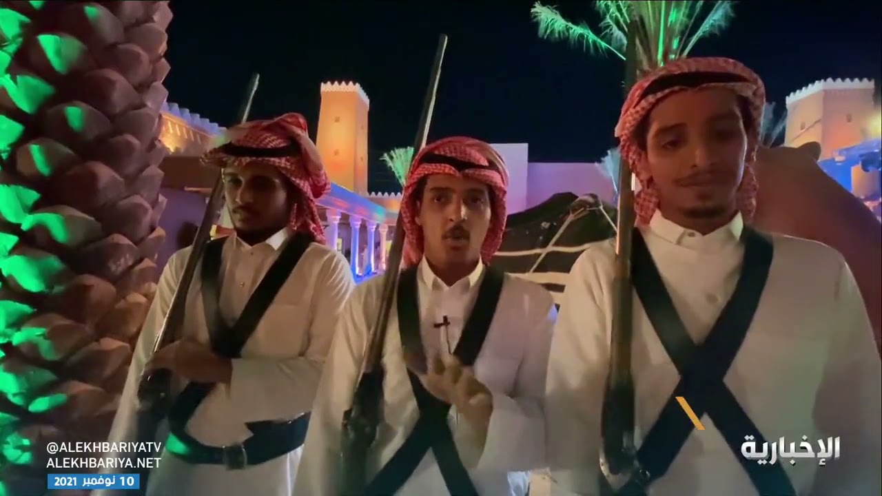 فن التعشير يجذب زوار 