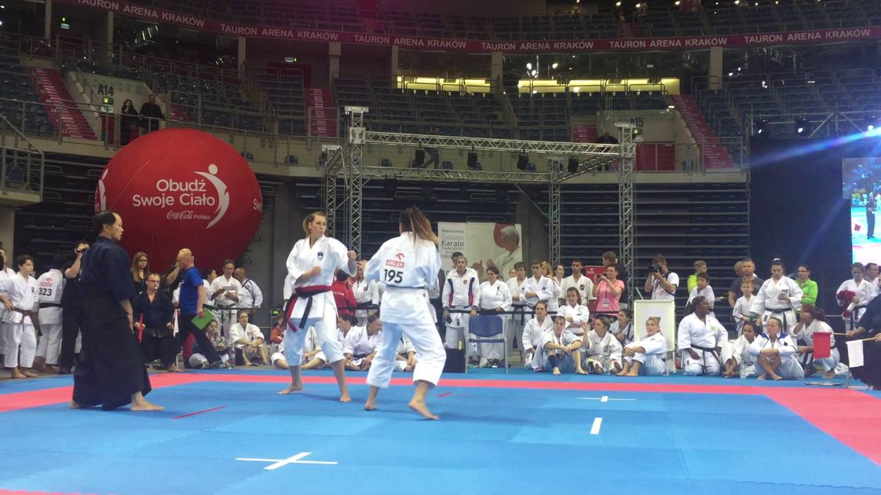JUSTYNA MARCINIAK WAZARI/ Mistrzostwa Świata w Karate Tradycyjnym Kraków ORLEN2016