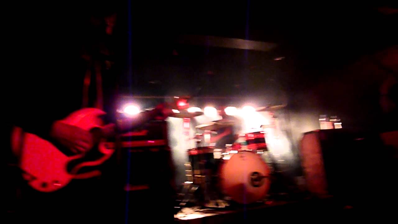 The Lemonheads - Break Me &  If I Could Talk I'd Tell You (Cologne, 12 May 2012)