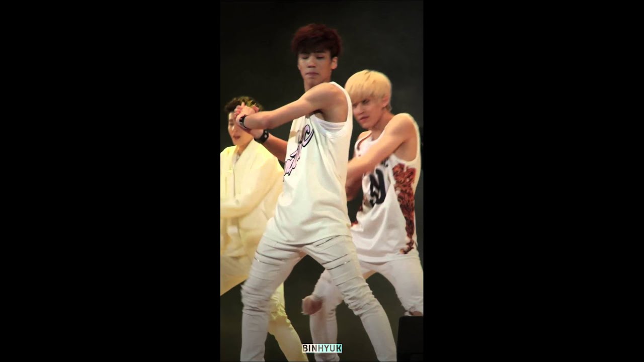 [직캠/FanCAM] 150208 롯데월드 판타지오 아이틴 박민혁(PARK MIN HYUK) 'TVXQ - Maximum & EXO - 으르렁'