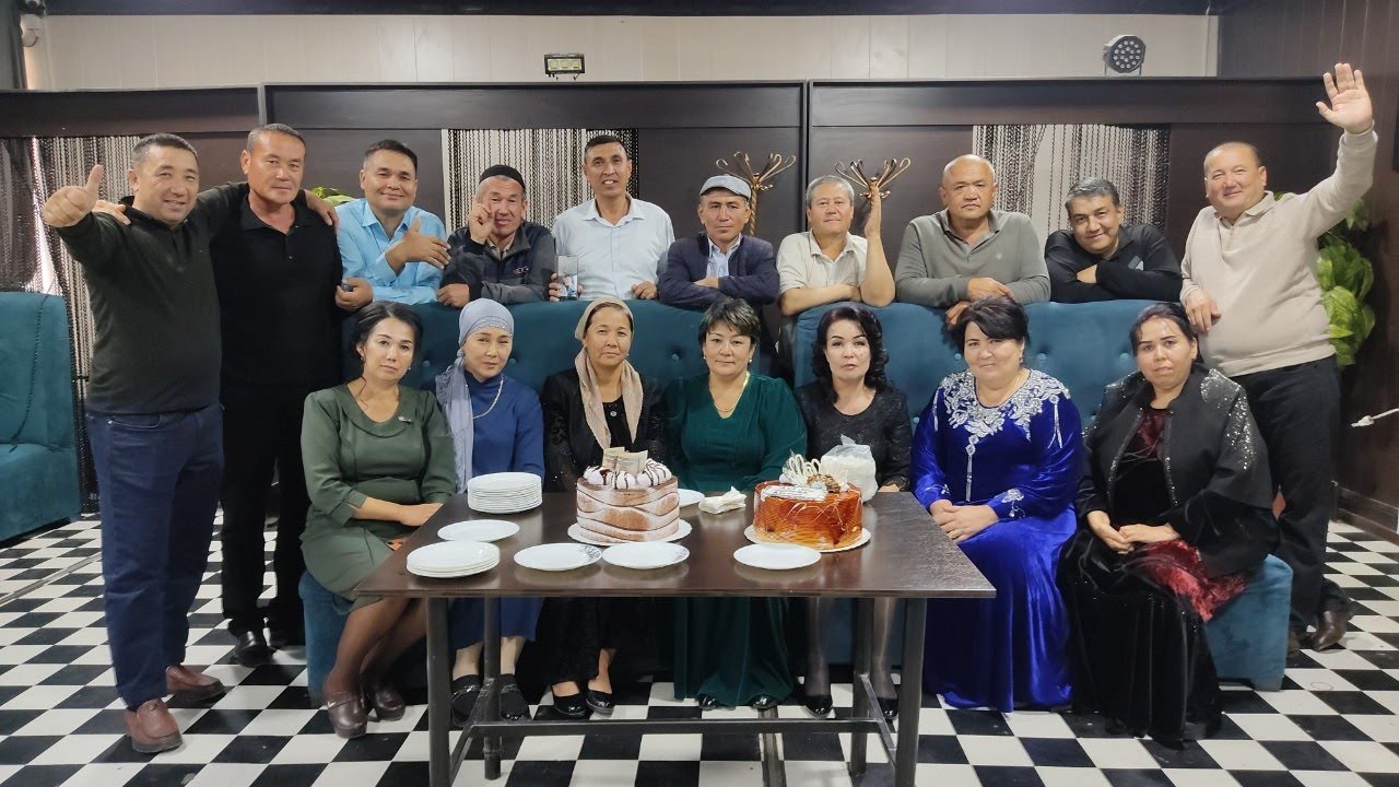 QAMASHI 76 yilda tugʻilgan sinfdoshlar yigʻildi