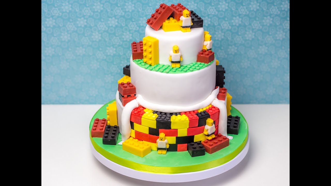 Lego Torte / Fußball Torte / Torten stapeln