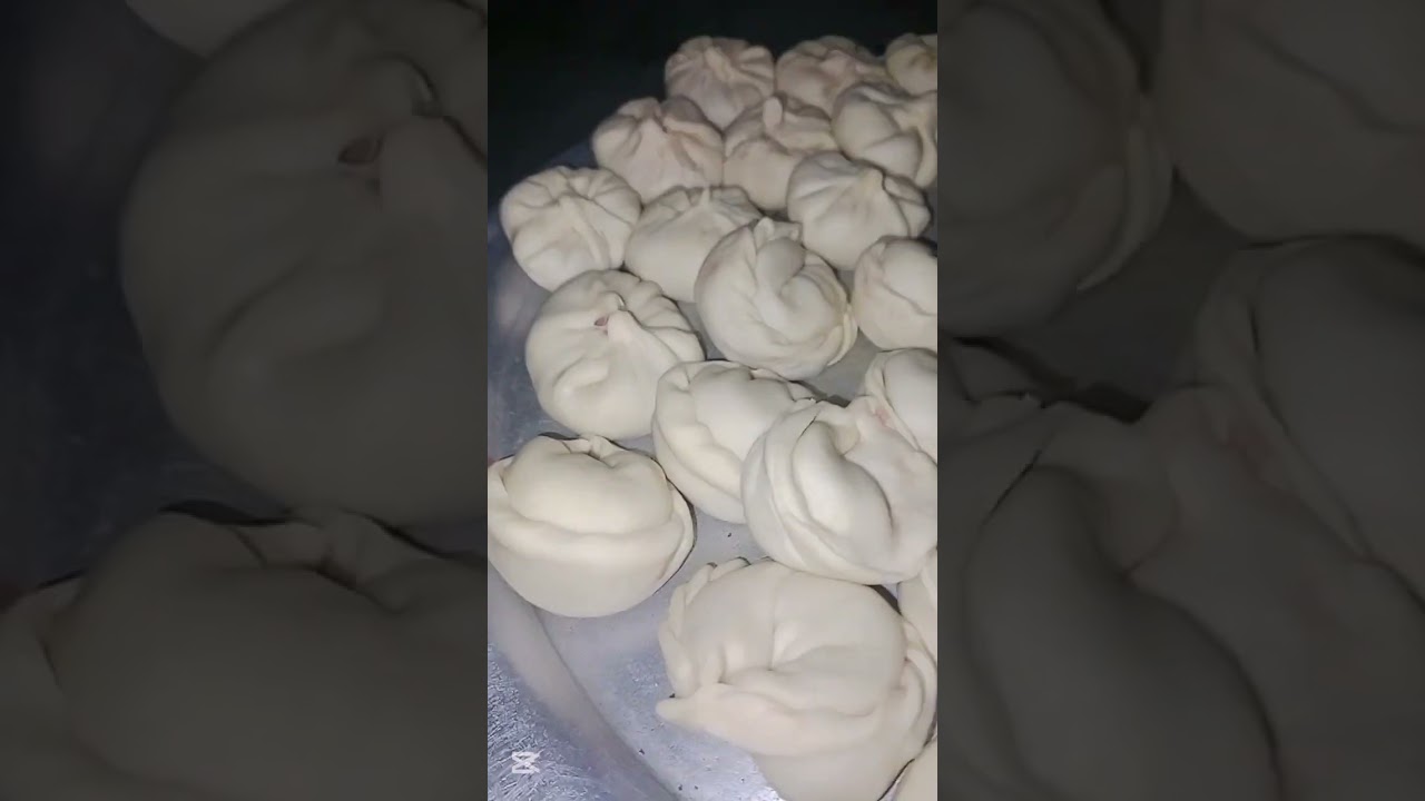 আজকে মমো বানালাম খেতে অনেক মজা ছিলো 