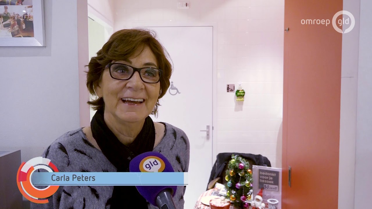 Toiletjuffrouw Ine stopt na 30 jaar bij de Hema: 'Ze is een begrip in Doetinchem'