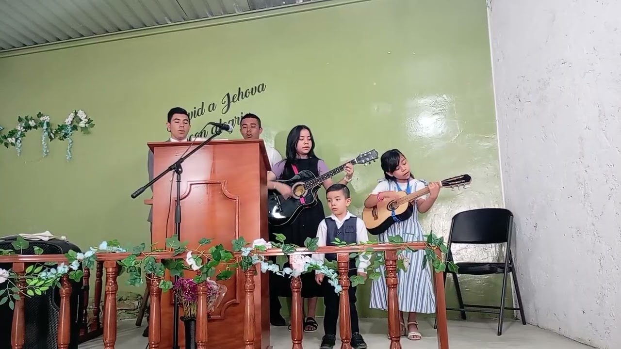 ES CRISTO LA ROCA