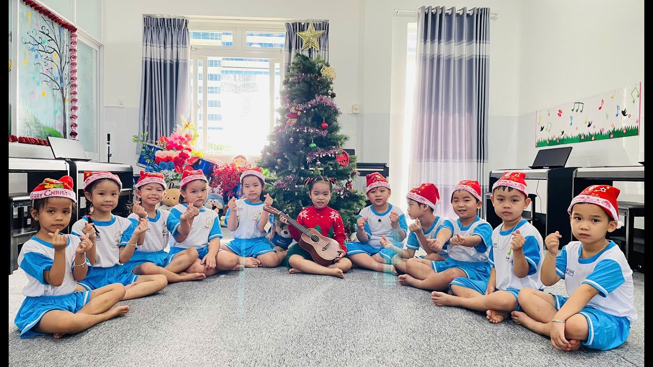 LỚP NHẠC HAPPY MUSIC CHÚC MỪNG GIÁNG SINH