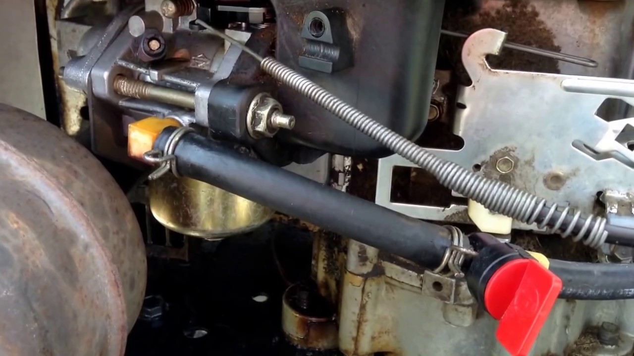 Снятие карбюратора Briggs & Stratton с садовой машины 12,5 л.с.