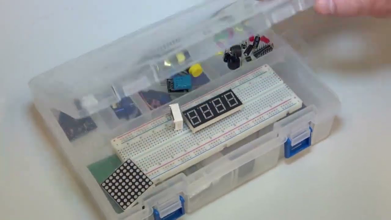 ESZC Botty&aacute;n J&aacute;nos Technikum elektronika &eacute;s elektrotechnikai &aacute;gazat&aacute;nak bemutatkoz&oacute; kisfilmje