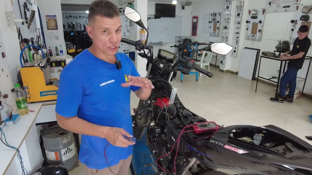 Nuevo Sistema De Luces De Las Motos TVS 200 Y Su Regulador🏍 Explicación  Paso Ah Paso