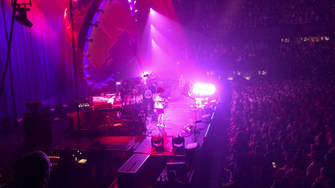 Vampire Weekend & Kingfish - 