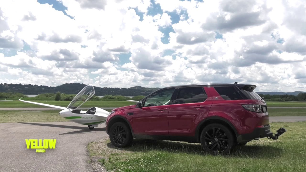 LAND ROVER DISCOVERY SPORT [Prova di volo]