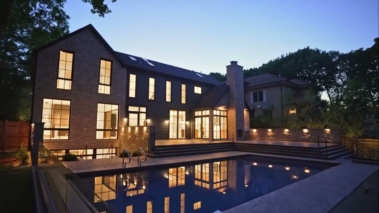 $4 Million Chicago North Shore Home - An Insider's Look