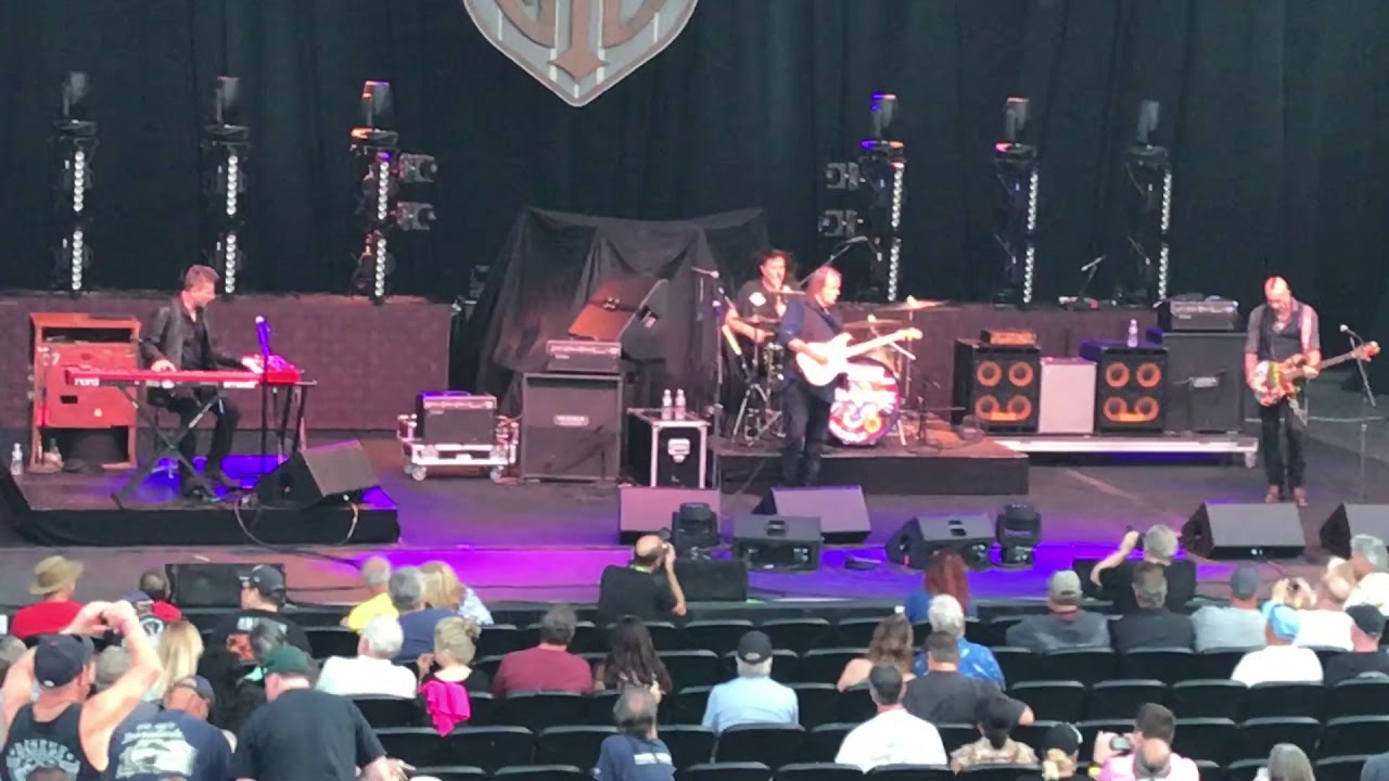 Walter Trout 8-9-2019 PacAmp Costa Mesa, CA