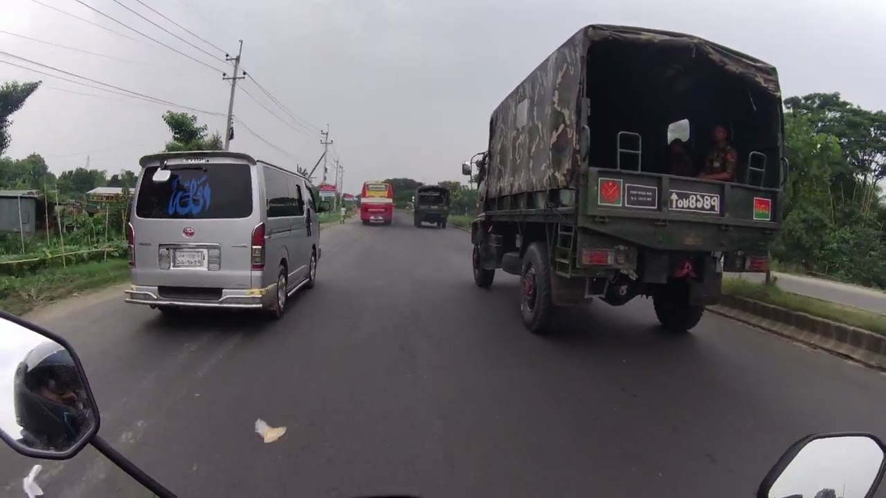 Bangadesh Army on Daudkandi Cumilla Bishwroad