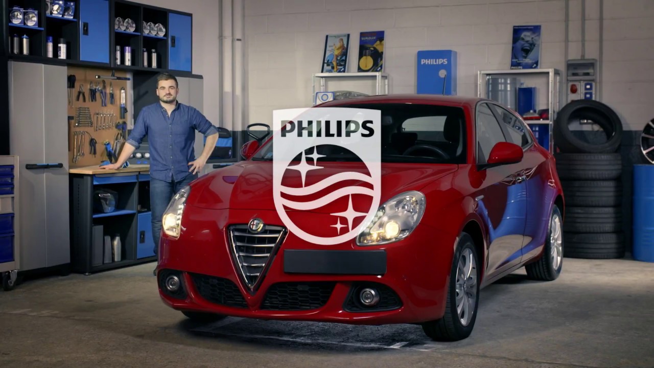PHILIPS TUTORIAL - Cómo cambiar las lámparas de los faros de tu Alfa Romeo Giuletta