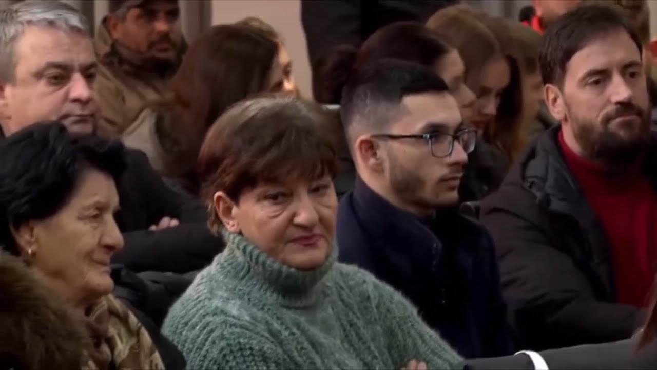 Live - Qytetaret shpresplote tek Sali Berisa, a e besoni?