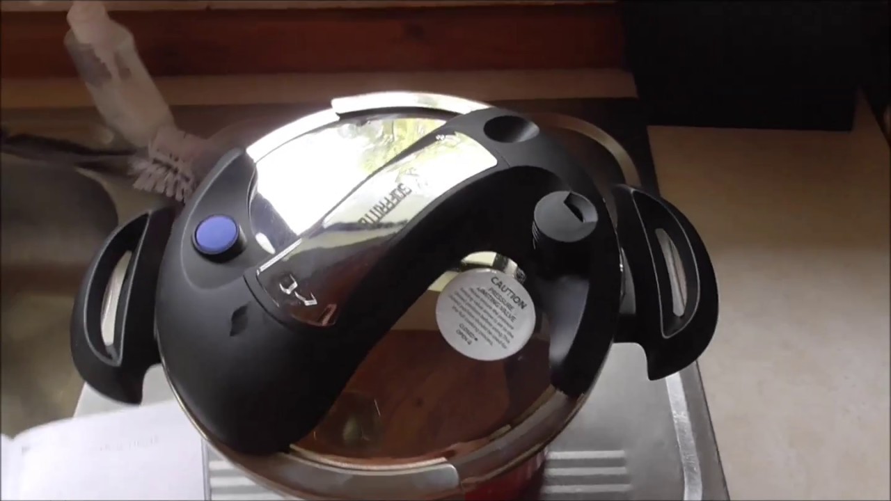 How to use a Soffritto Pressure Cooker + First Recipe