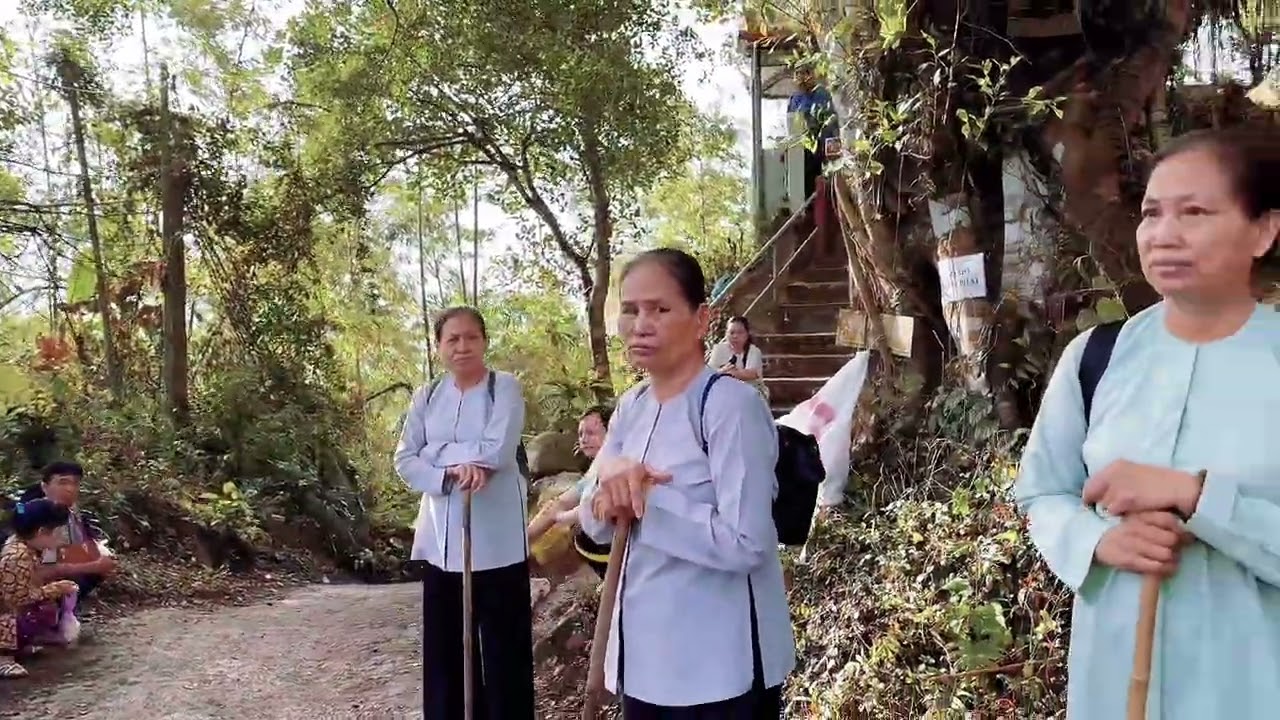 đọc giảng gieo duyên chuyến đi du sơn núi cấm đoàn hành hương vĩnh thạnh 4ngày3 đêm