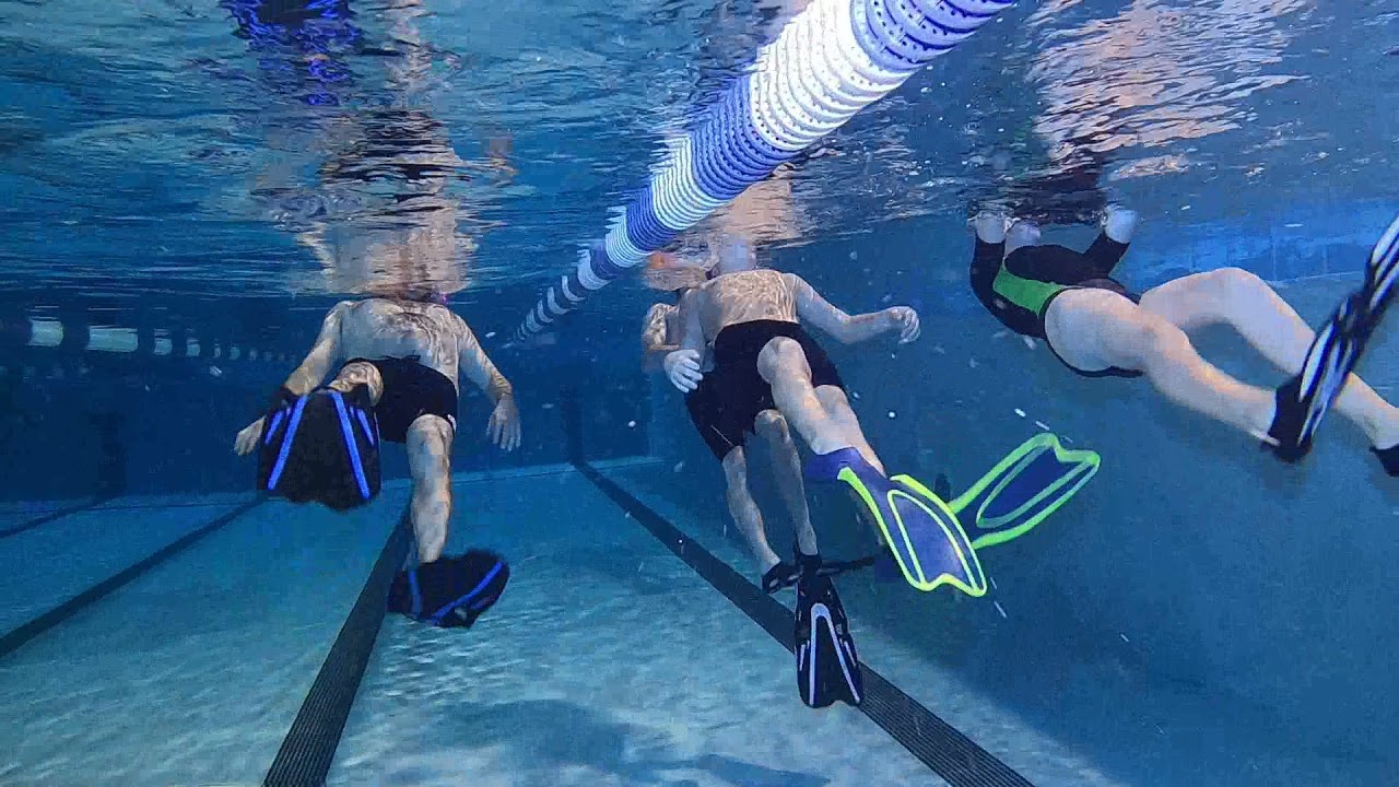 Entrainement à la piscine de Waziers (59)