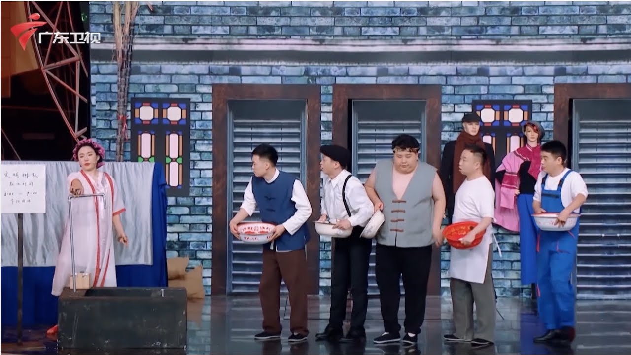 张霜剑,叶逢春另类演绎《七十二家房客》高能名场面精彩来袭!【春晚精彩集锦】
