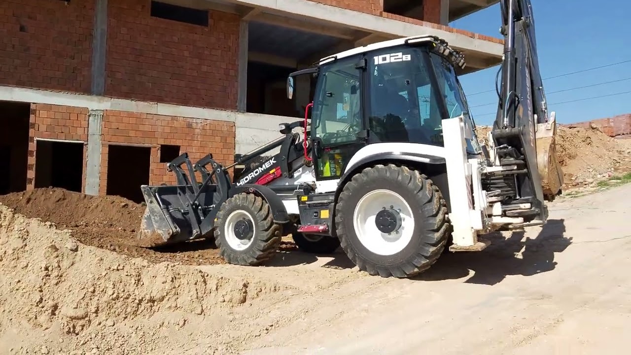 Yüksek Kot Bina Kenarını Dolduruyoruz Hidromek 102B K4 A5 Bekoloder