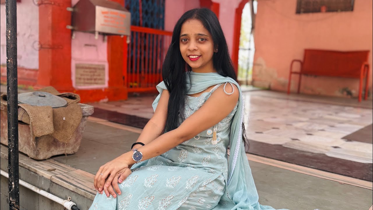 मम्मी papa गावी आणि आमची मज्जा 🤪 आहे must watch movie for गर्ल्स (assi)🥺🫡#viralvideo #minivlog
