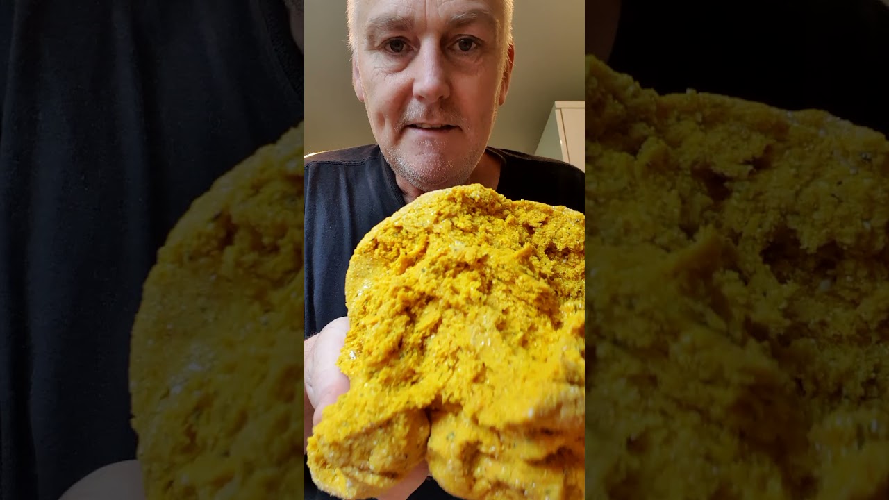 Format baits pineapple and butyric  acid amino.