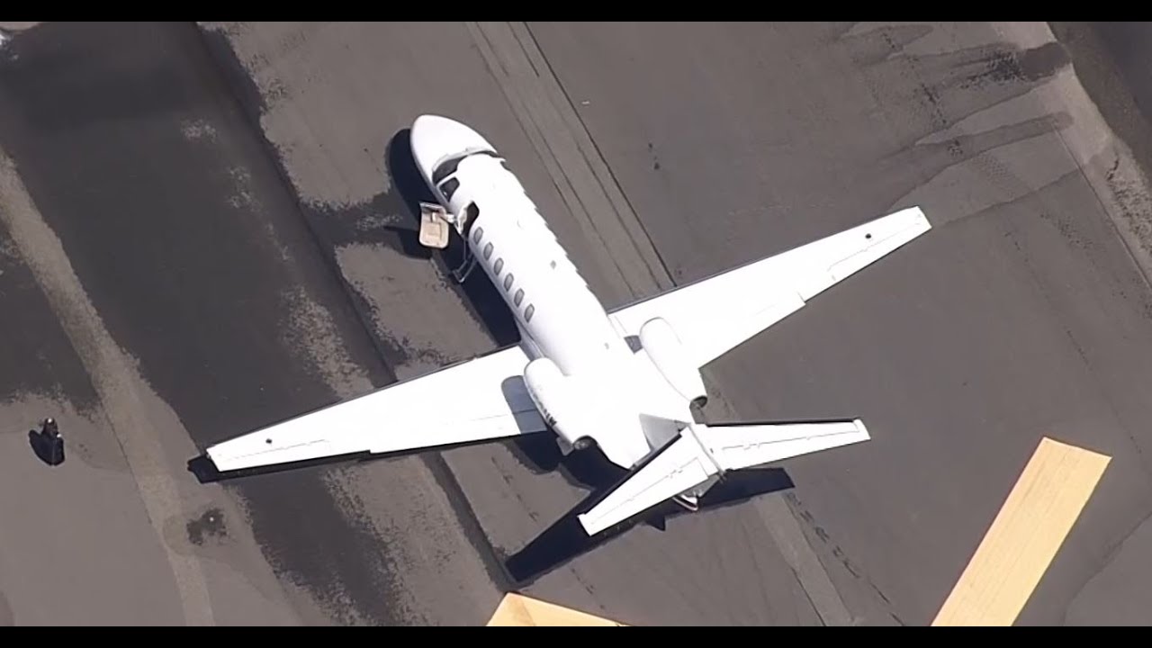 OAKLAND PLANE FIRE: A Cessna Citation blew a tire and catches fire at Oakland International