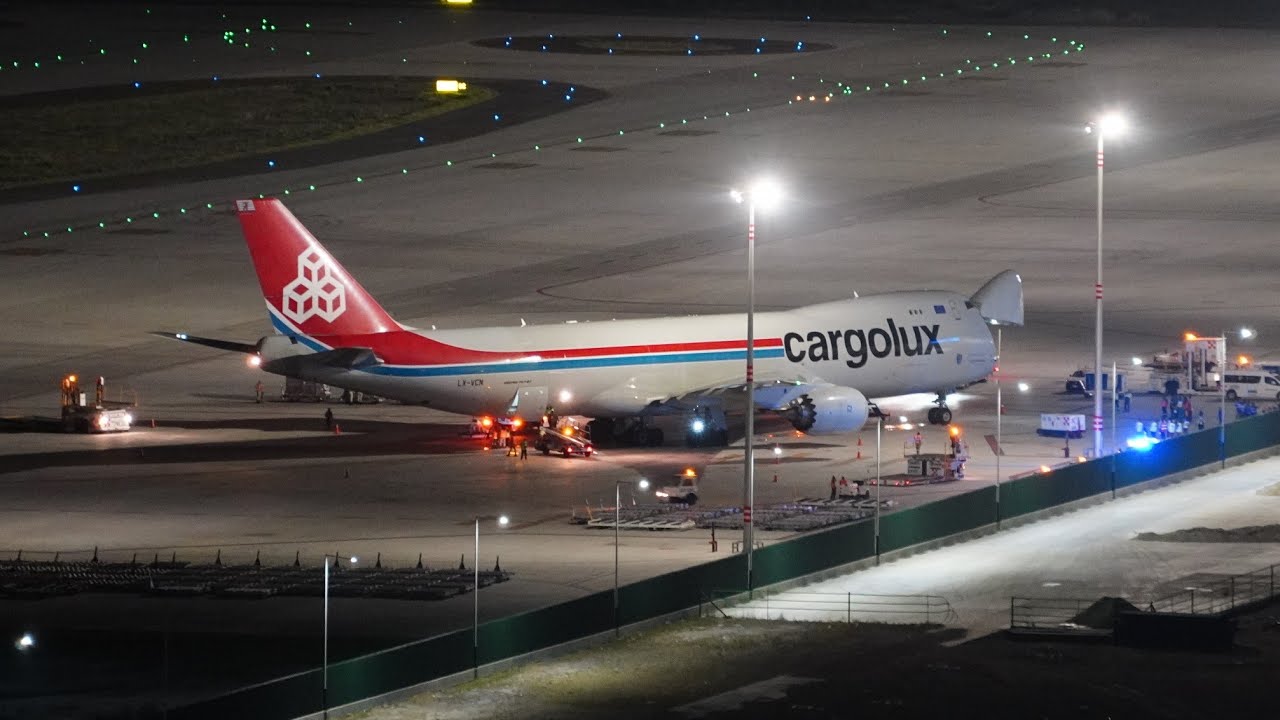 Cargolux B747-8F llegando al AIFA