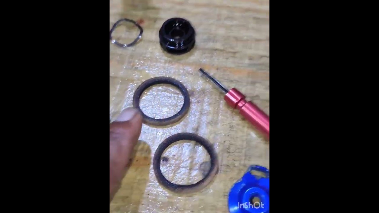 MANUTENÇÃO DETALHADA NA SUSPENSÃO ROCKSHOX REBA RL+ SUBSTITUIÇÃO DO REPARO 🚲🪛🔧🔩⚙️🧰🔝✅👊🏿