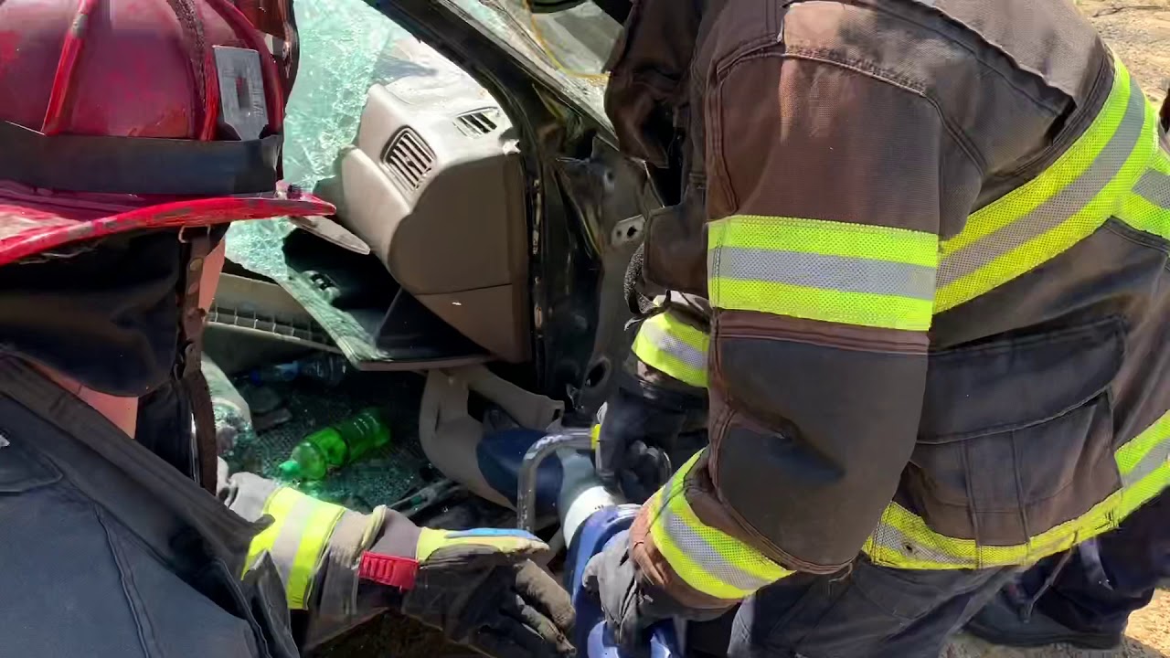 Extrication Dash Lift or Roll Techniques