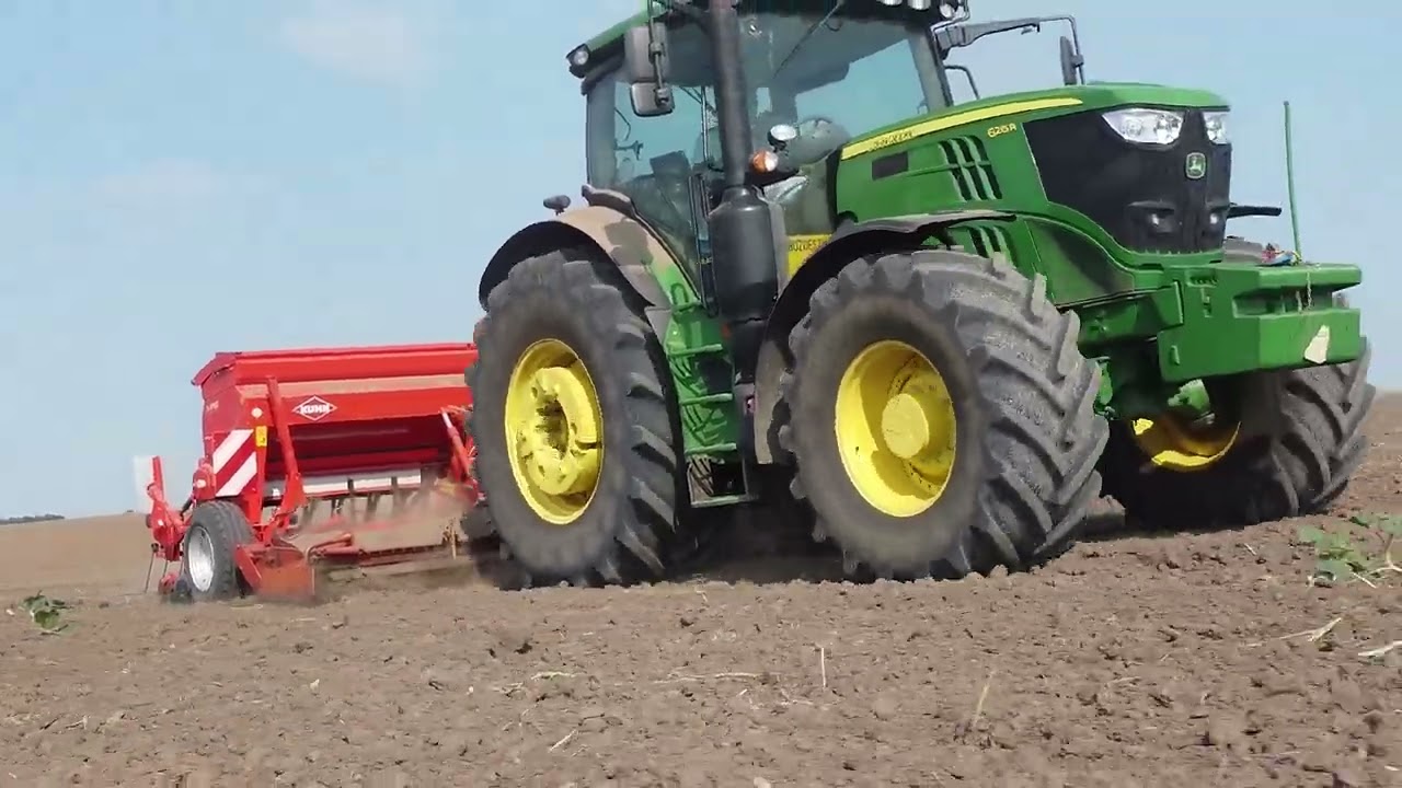 Semanat rapita in tandem cu JOHN DEERE 6215+ FREZA KUHN 4M + SEMANATOARE KUHN PREMIA 400- PREZENTARE