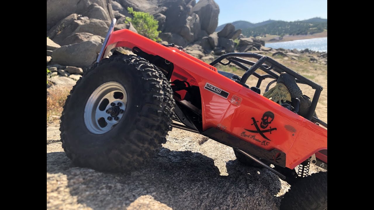 How to install Rock Pirates RC Servo Winch tray in a Axial SCX10 II
