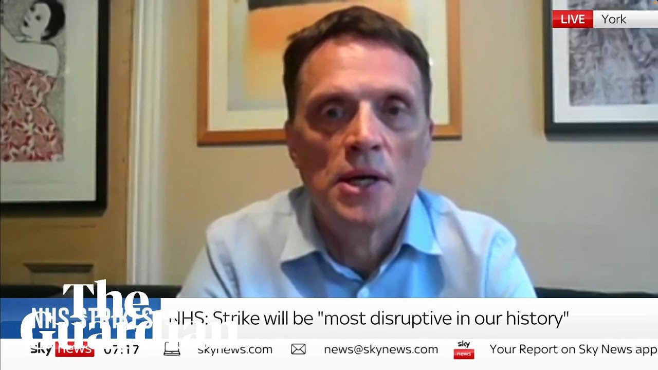 Junior doctors strike will have 'catastrophic impact' on NHS waiting lists, says NHS chief