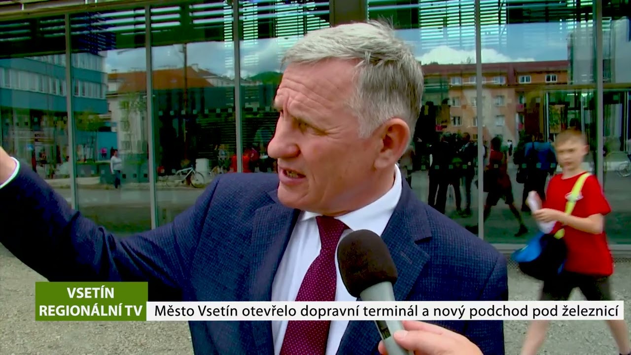 VSETÍN: Město Vsetín otevřelo dopravní terminál a nový podchod pod železnicí