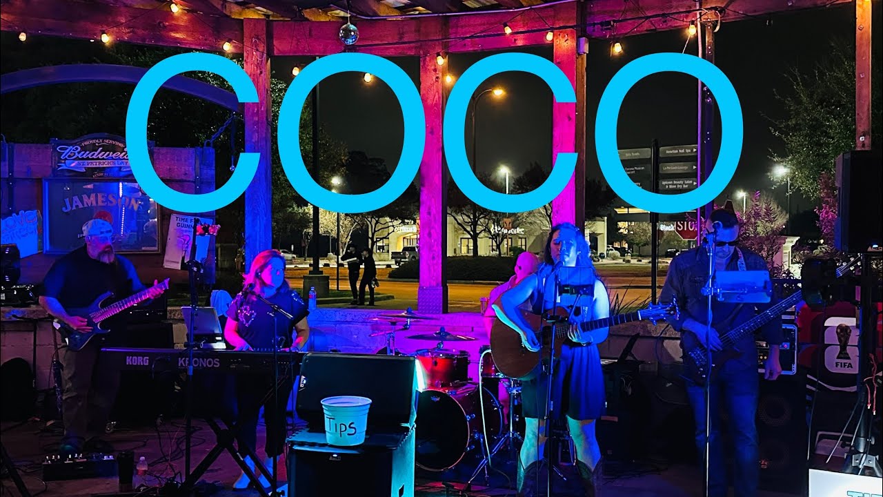 COCO live at Mo’s Irish Pub Vintage Park
