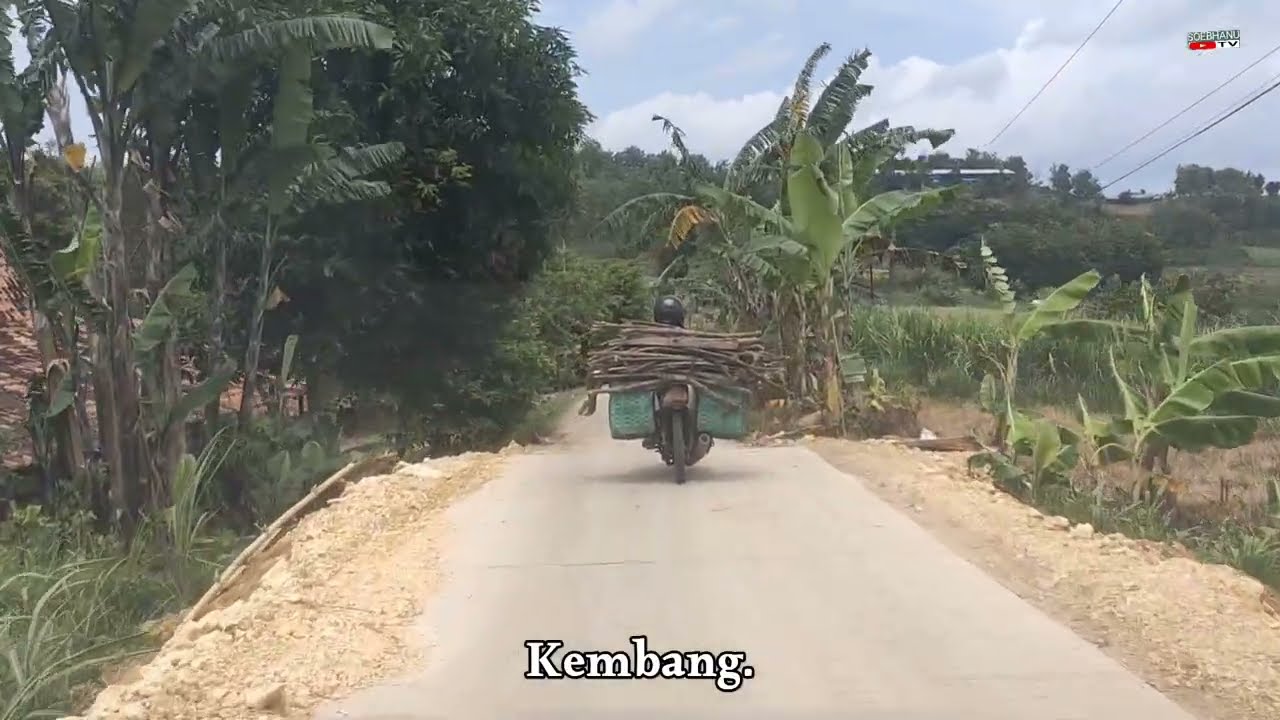 Jalan Cor Betonnya Putus Di Desa Kembang Belum Sampai Desa Bedingin 