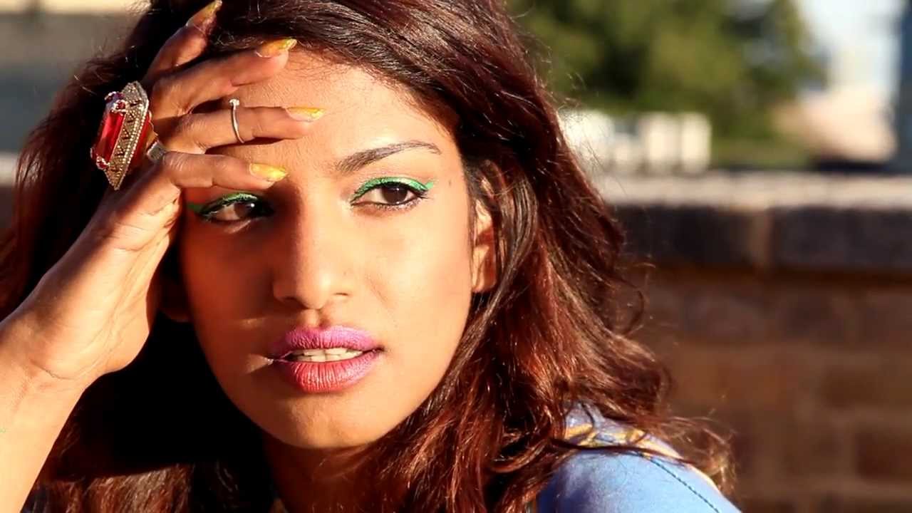 Interview : MIA - 'I Want People To Know I Went To Court To Come To England' (Part II)