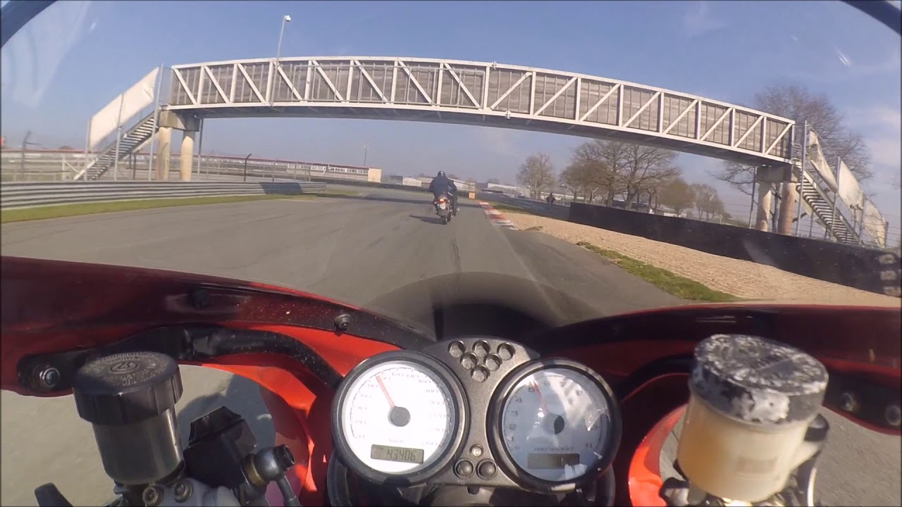 Ducati 1000 SS 2006 - Le Vigeant 24/02/2018 - Session 1 après-midi