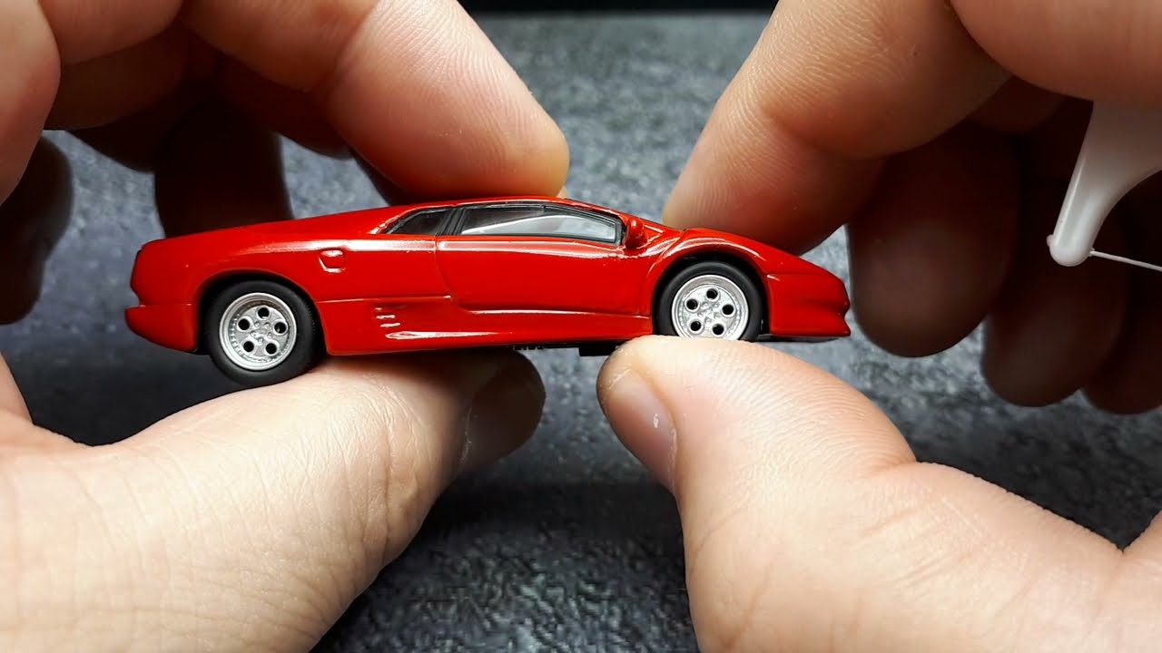 1/64 Lamborghini Diablo by Kyosho , diecast model review