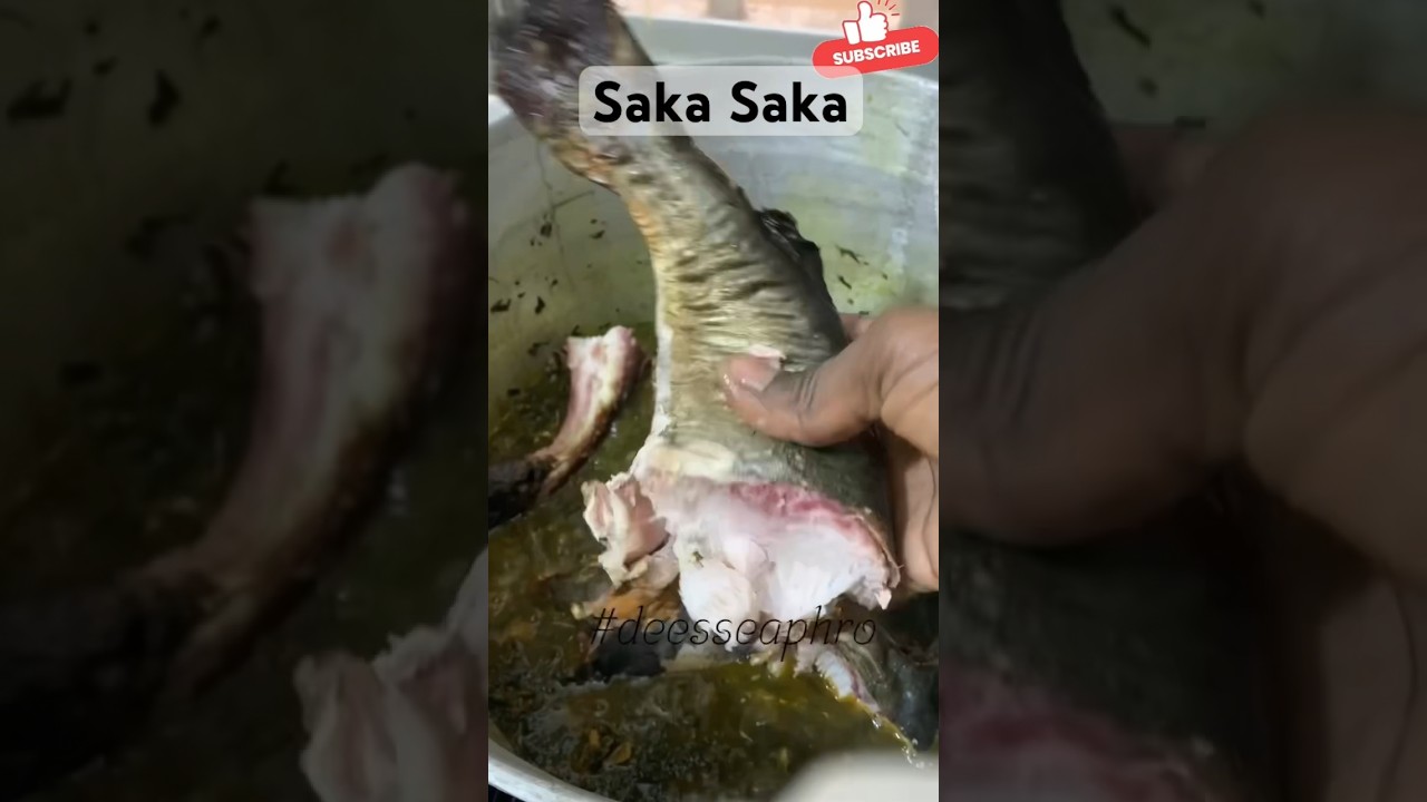 Saka Saka au Sénégal/ Feuille de patate  sauce/ vegetable sauce 