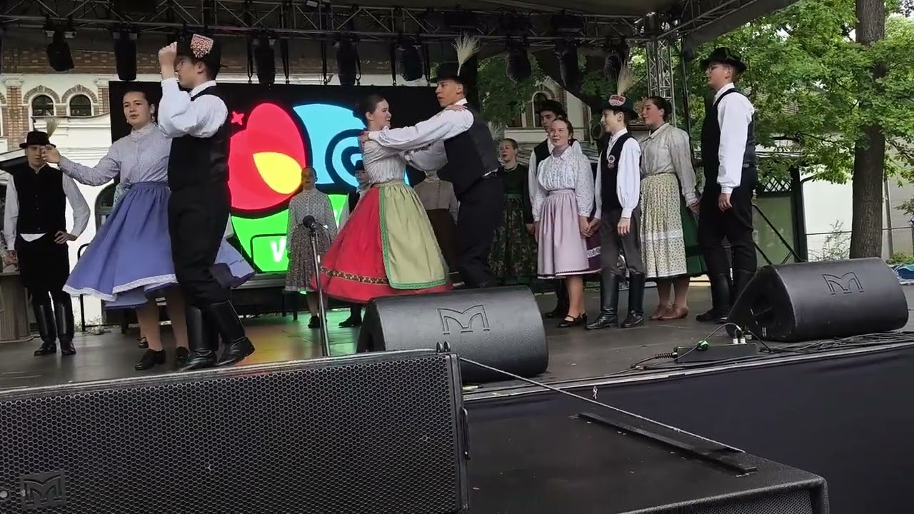 2025.05.11. Gyula, Virágok Fesztiválja, Gyulai AMI Szinkópa tánccsoport, Kalotaszegi táncok