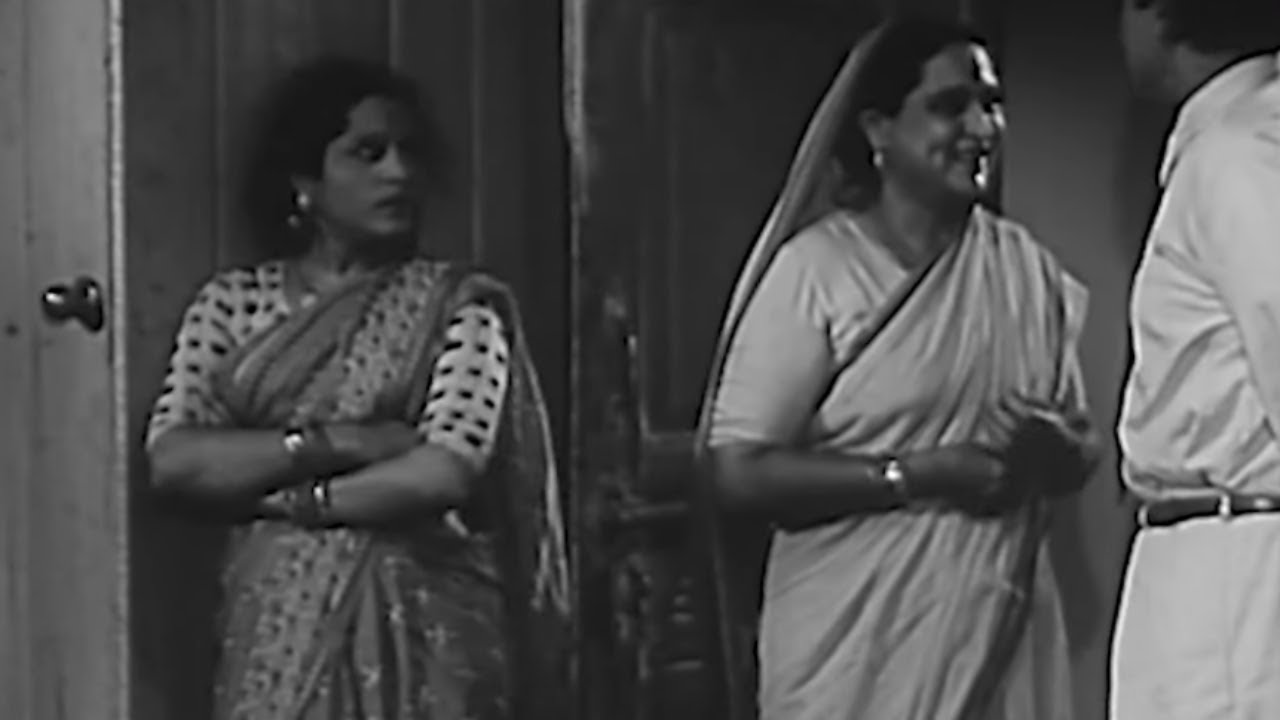 कॉमेडी ड्रामा फिल्म | Parivar (1956) (HD) - Part 5 | Usha Kiran, Durga Khote
